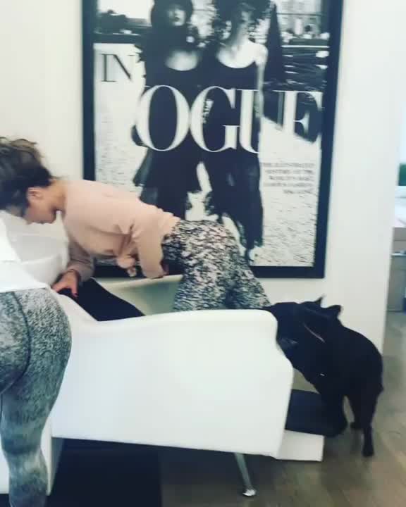 Kate Beckinsale IG Dog Boot Humping