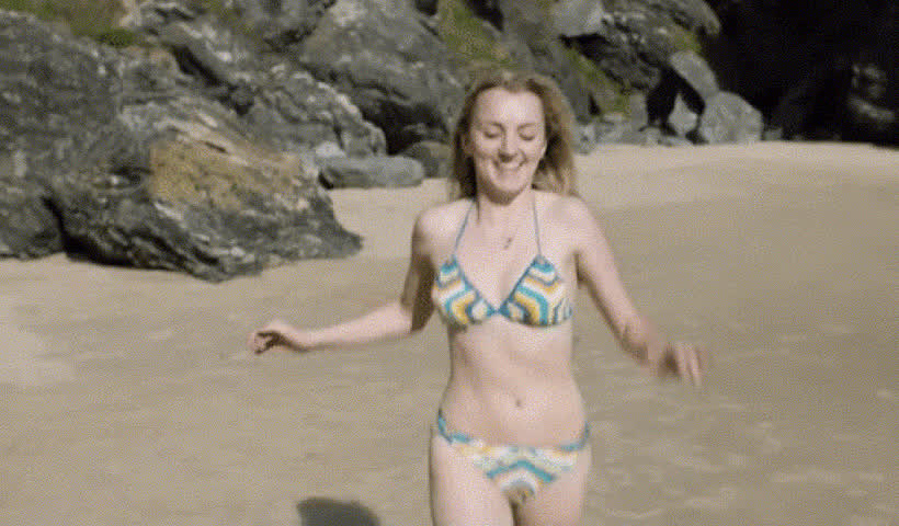 Beach Bikini Celebrity Evanna Lynch clip