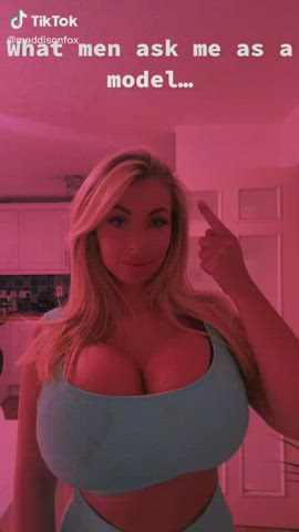 Blonde Fake Tits Huge Tits clip