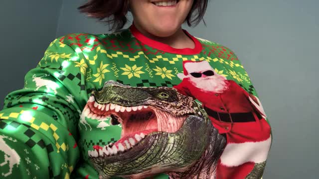 What’s better than Santa n Trex? Titties maybe? :) [f] [oc]