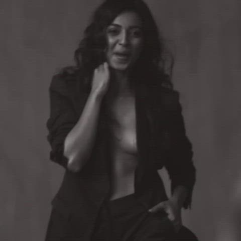 bollywood braless celebrity cleavage indian clip