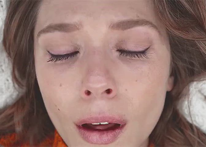 elizabeth olsen facial expression orgasm clip