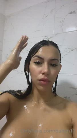 Latina Pussy Shower clip