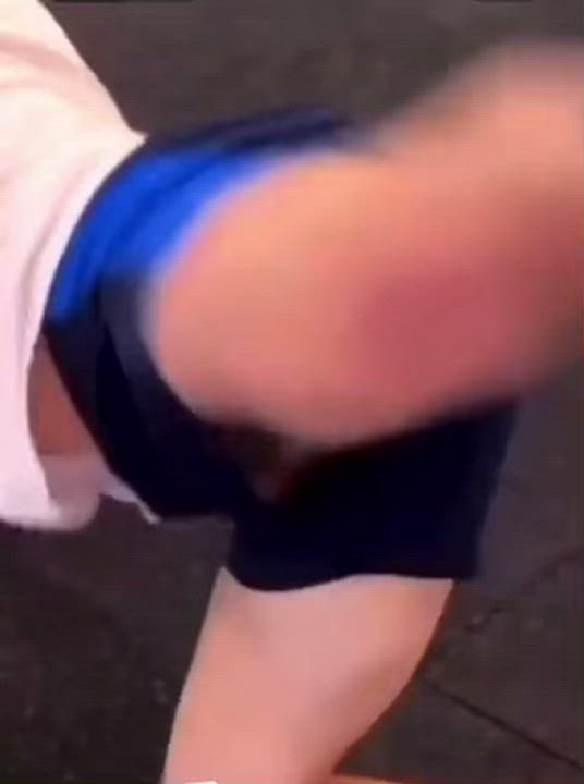 Upshorts video at the gym