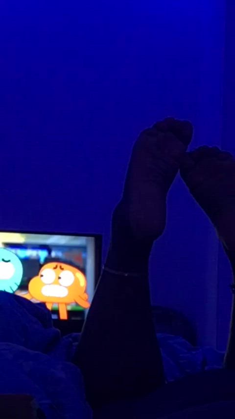 Pretty ebony feet (oc)