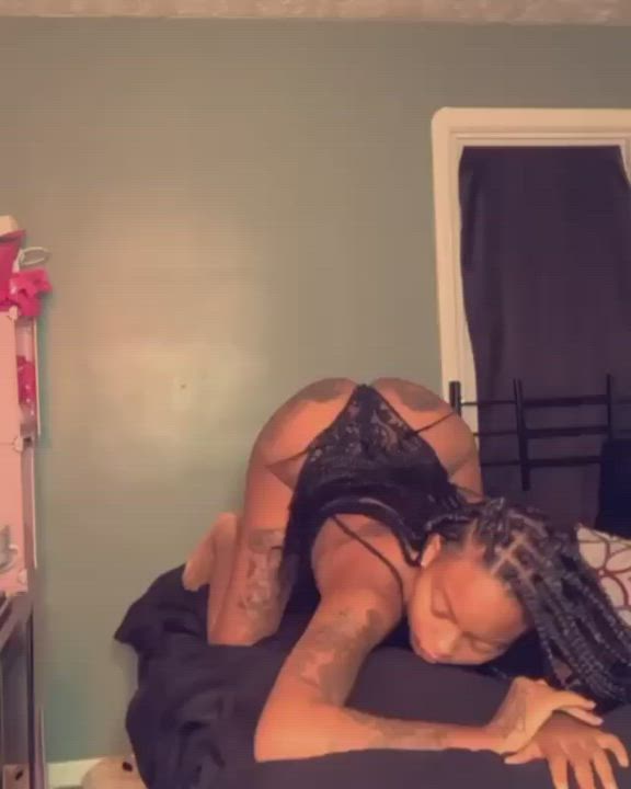 Back Arched Booty Ebony Freaks Jiggling Tattoo Twerking Porn GIF by clepiper216