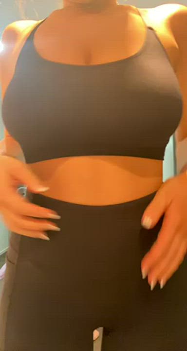 How do you like my after gym titty drop?