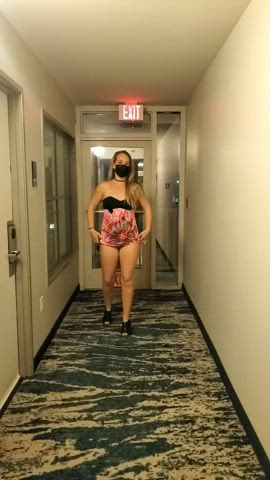 New Account, New Dare. [I Dare You] To Get Nude in the Hotel Hallway [F]