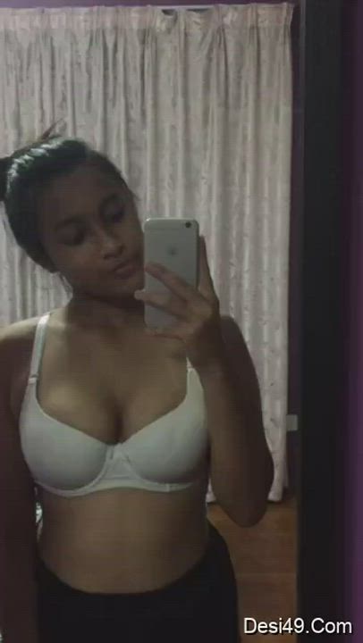 Big Nipples Bra Desi Indian Natural Tits Selfie clip
