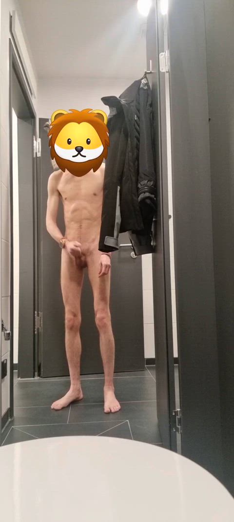 bathroom naked twink work clip