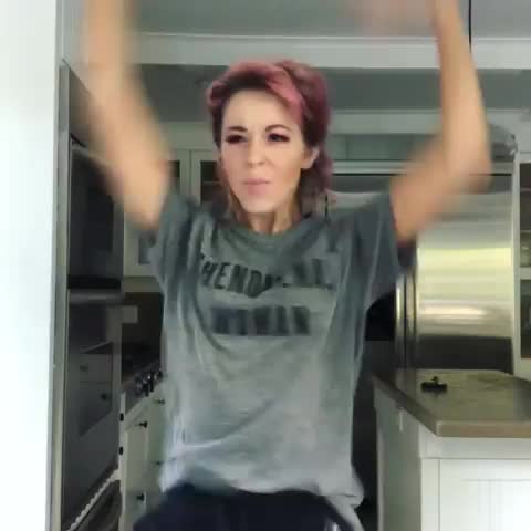 Lindsey Stirling Getting Down