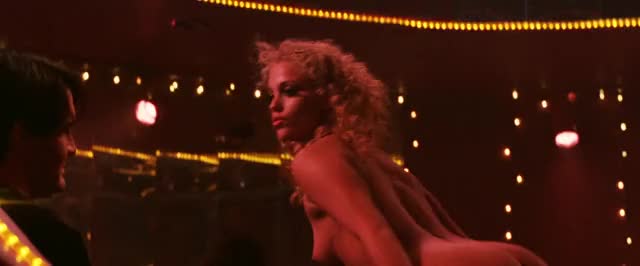 Showgirls 3