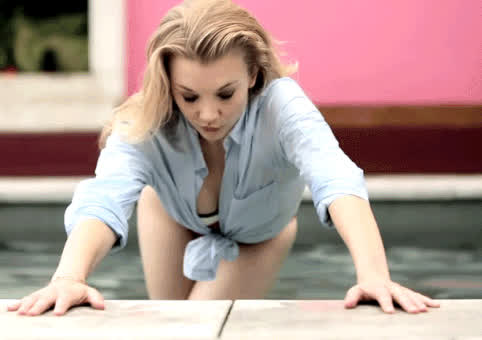 bikini blonde celebrity cleavage natalie dormer seduction tits white girl clip