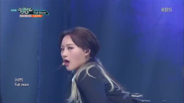 Siyeon wink