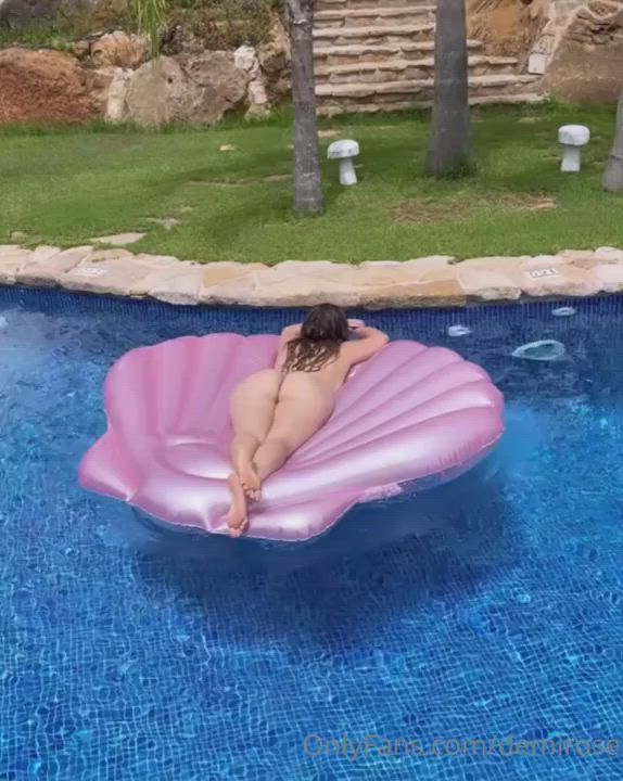 Ass Big Ass Pool clip