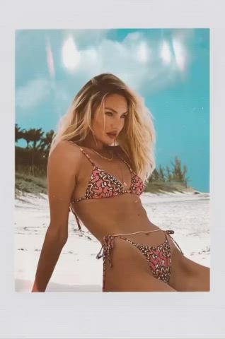 Bikini Candice Swanepoel Cleavage clip