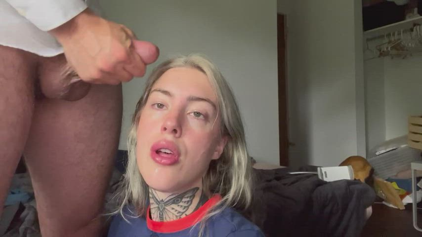 18 years old amateur blonde cumshot clip