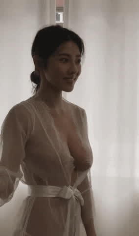 Asian Big Tits Naked clip