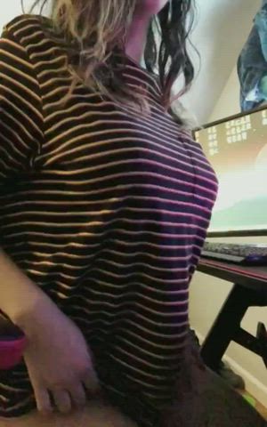 big tits flashing perky clip