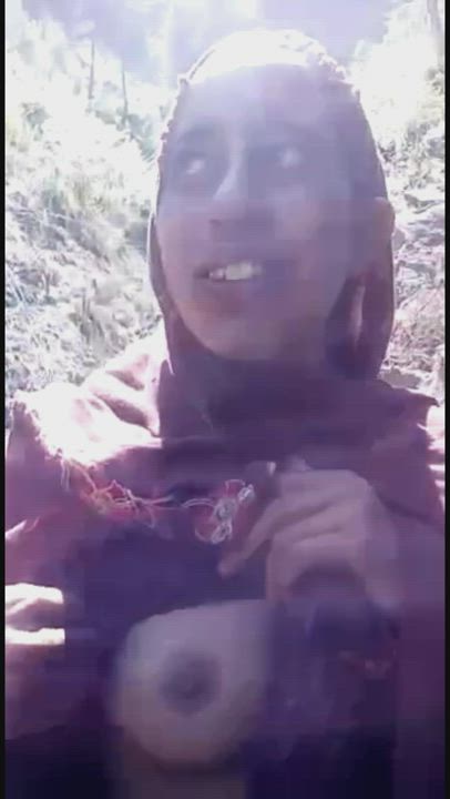 Pakistani Rural area Wifey In horny mood passionately Riding/Enjoying With Her BF