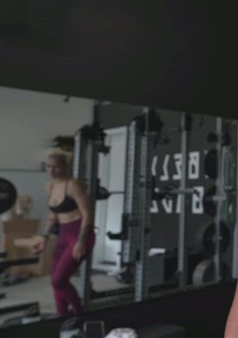 booty latina milf workout clip