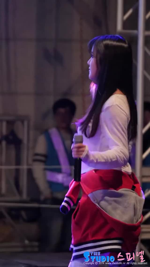 141016 Hyunyoung wiggle (Night after night) loop
