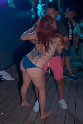 ass bikini dancing clip