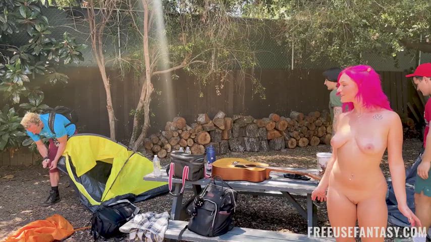 Gracie Gates helps her boyfriend's buddies put up a tent