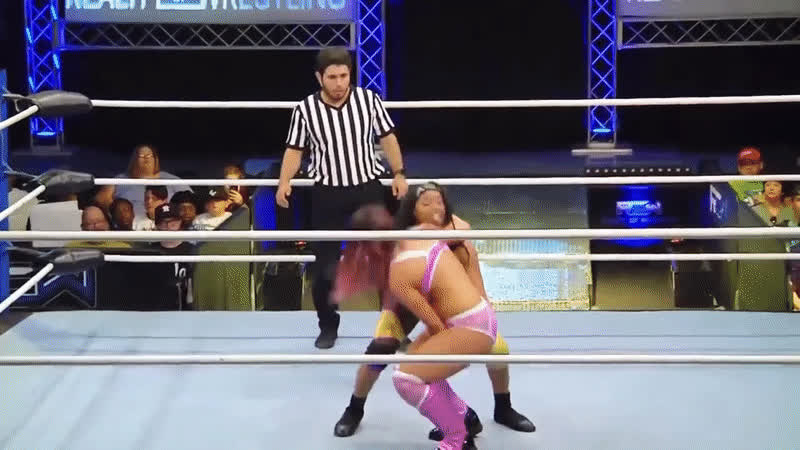 mexican pink wrestling clip