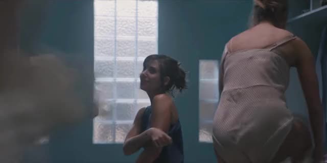 Alison Brie Topless in 'GLOW'