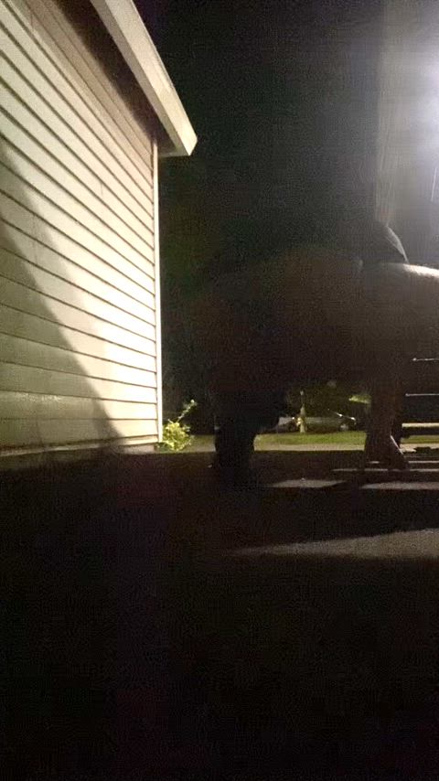 Pissing loud as cars drive by, loud pussy: busy street and on neighbor’s porch!