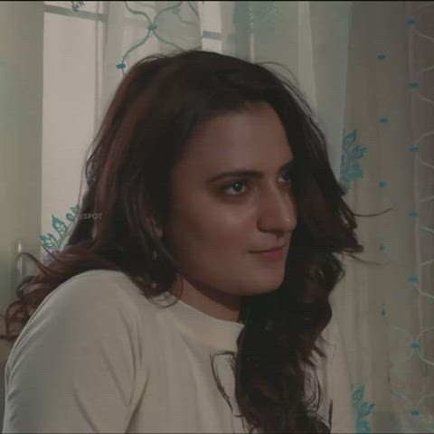 Ayesha kapoor hot scene from Webseries 😜💦