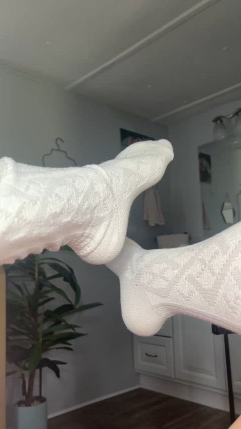 brunette dirty feet feet feet fetish knee high socks legs up socks soles toes wrinkled