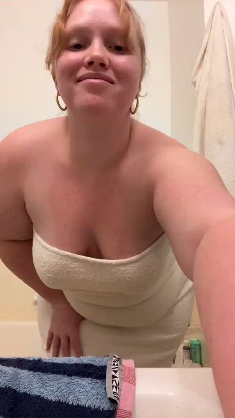 bbw braless nude clip