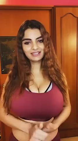 Big Tits Indian clip