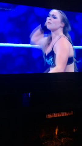 Charlotte Flair nip slip