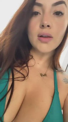 big tits brunette eye contact natural tits tiktok clip