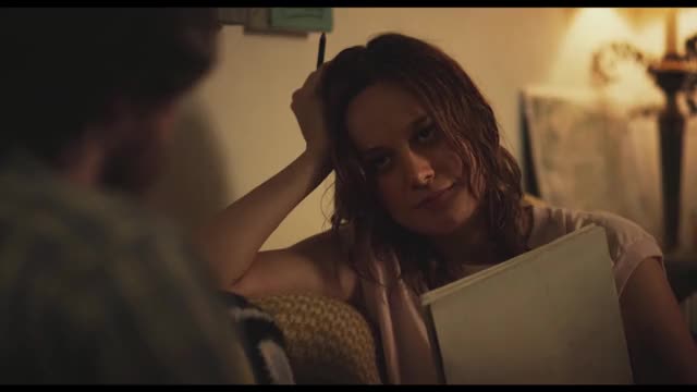 Brie Larson - Short Term 12 (2013) - making out on a couch (fully clothed)