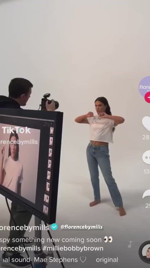 Millie Bobby brown  Photoshoot  Bts