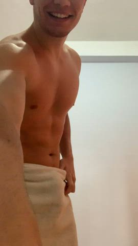 I drop the towel for you... You know what you have to do now