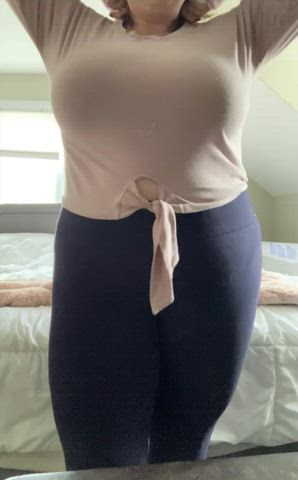 This hotwife is ready for you and my husband to (touch down) &amp; pass me back