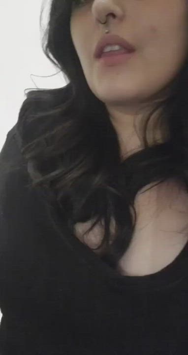 Big Tits Flashing Goth clip