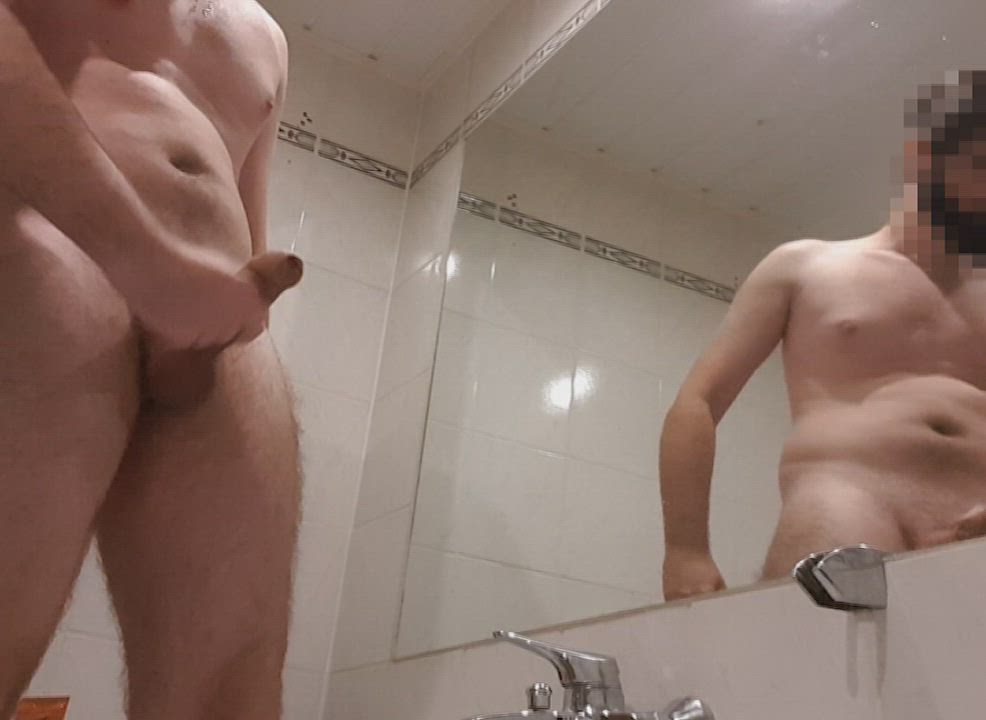 COVERING BATHROOM MIRROR IN CUM! These 13+ spurts where far stronger then expected,