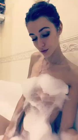 bathtub girlfriend myfreecams clip