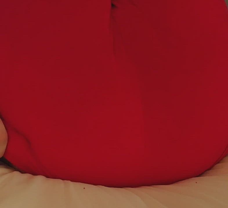 A peek through my red thong and my boi cock peeping thru 😘