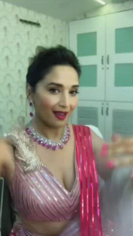 Milf Madhuri Dixit made our father’s generation fap and now us! Such a bitch she