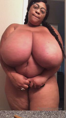 African Amateur Big Tits Boobs Busty Huge Tits OnlyFans Tit Worship r/TitsWorship