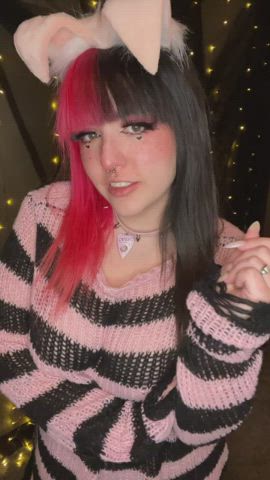 Chubby Goth Tease clip