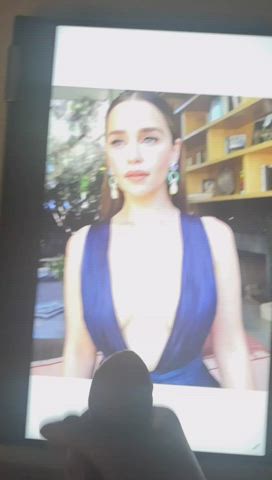 Emilia Clarke gets 2nd load of the day - who next?