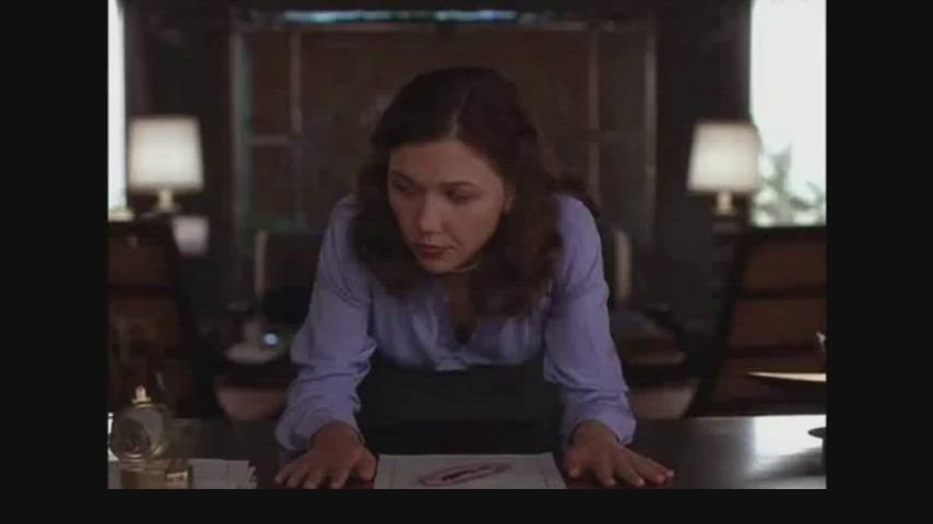 Maggie Gyllenhaal - Secretary (2002)